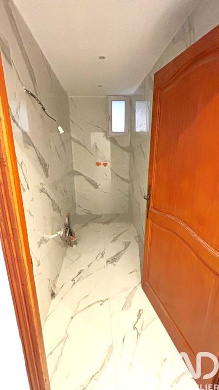 Maison - 485 m² - 27 pièces