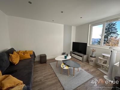 Appartement - 75 m² - 3 pièces