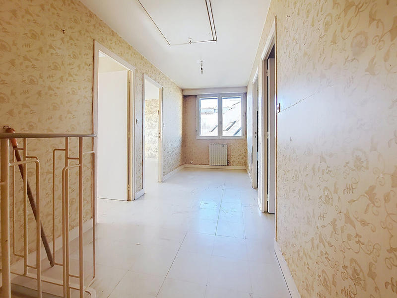 Maison - 115 m² - 5 pièces