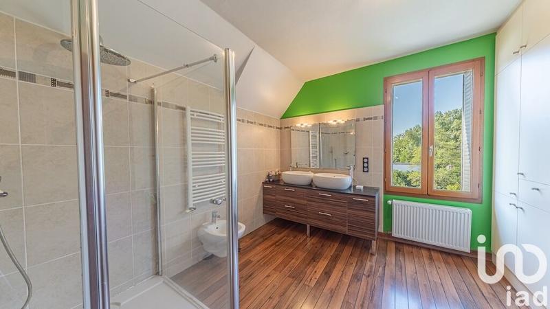 Appartement - 91 m² - 3 pièces