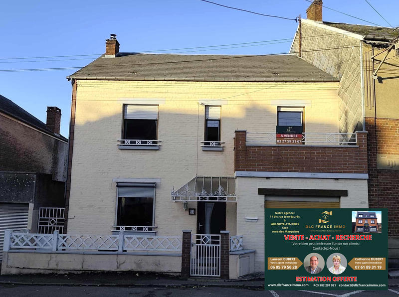 Maison - 107 m² - 8 pièces