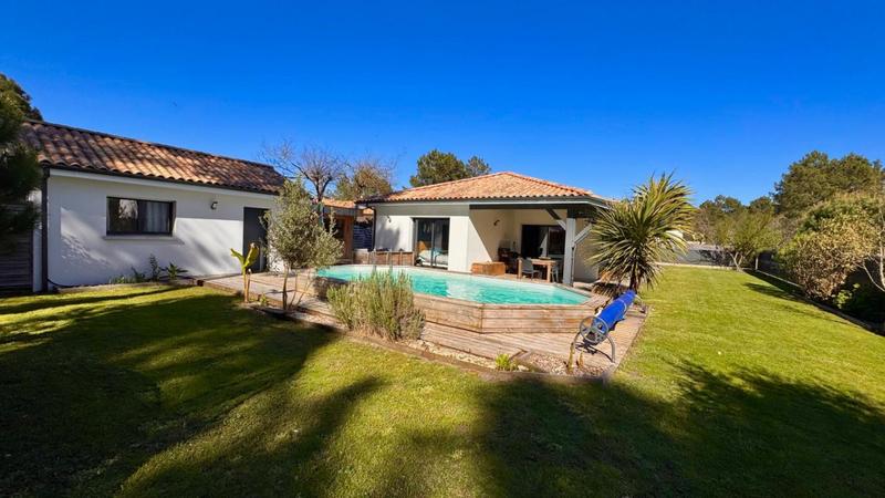 Villa - 140 m² - 6 pièces