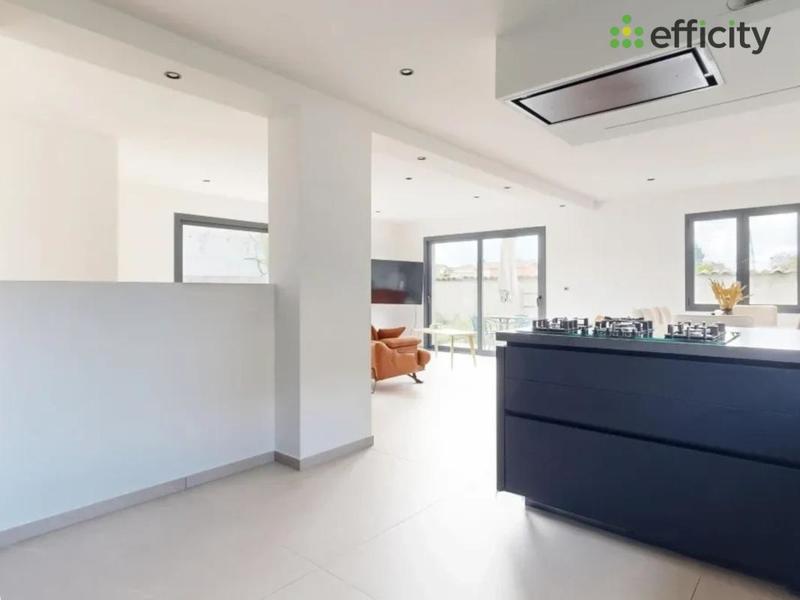 Maison - 130 m² - 5 pièces