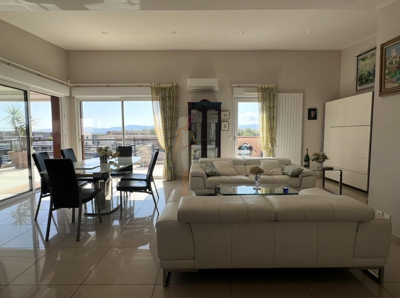 Appartement - 113 m² - 4 pièces