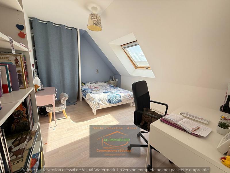 Maison - 90 m² - 5 pièces