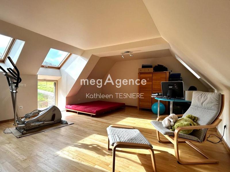 Maison - 177 m² - 5 pièces