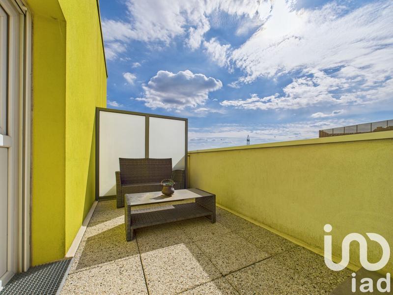 Duplex - 93 m² - 5 pièces