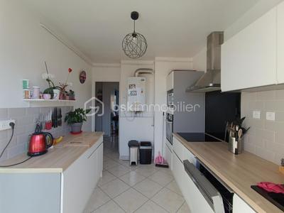 Appartement - 97 m² - 4 pièces