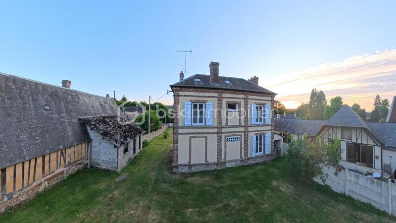 Maison - 95 m² - 6 pièces