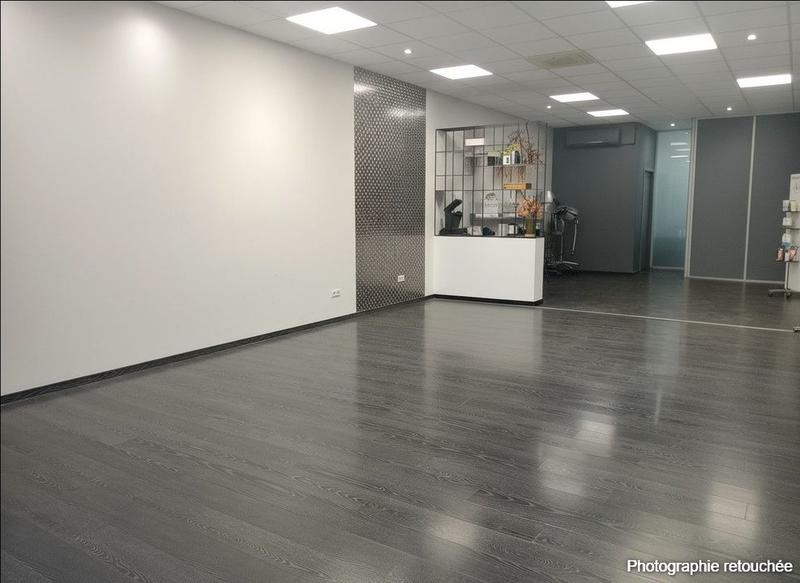 Local commercial - 93 m²