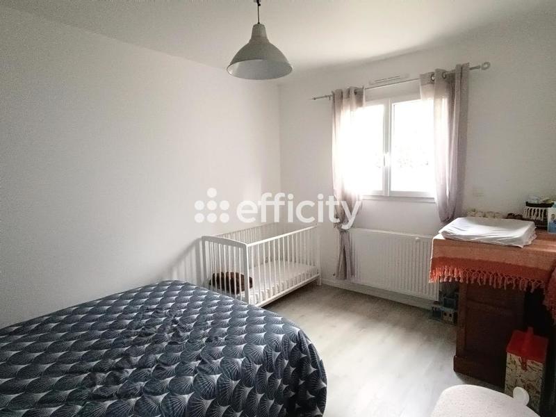 Maison - 95 m² - 5 pièces