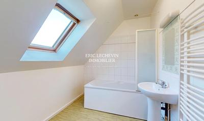 Maison - 88 m² - 6 pièces