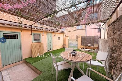 Maison - 80 m² - 5 pièces