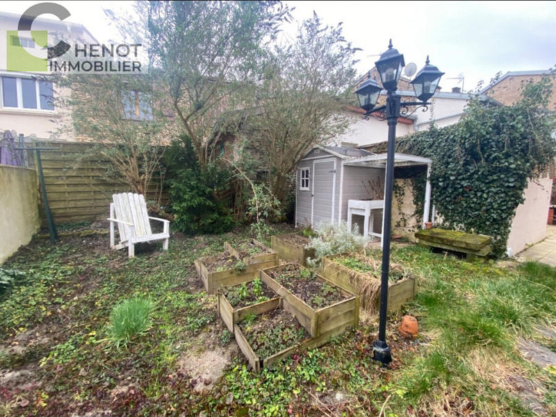 Propriété - 140 m² - 4 pièces