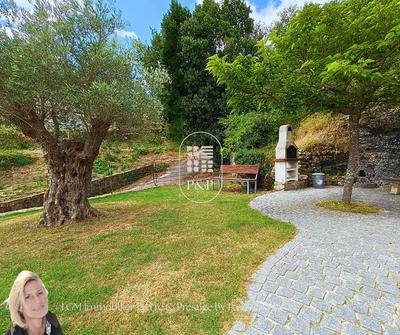 Maison - 202 m² - 6 pièces