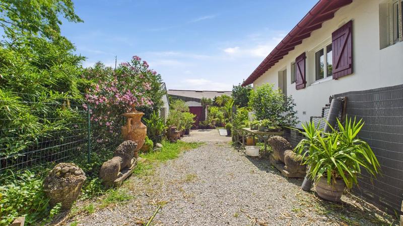 Appartement - 79 m² - 3 pièces