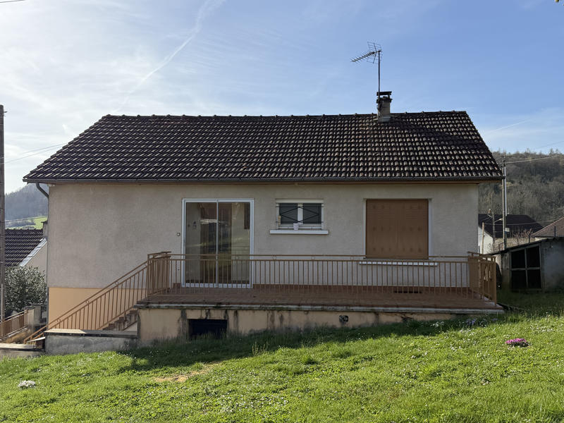 Maison - 75 m² - 5 pièces