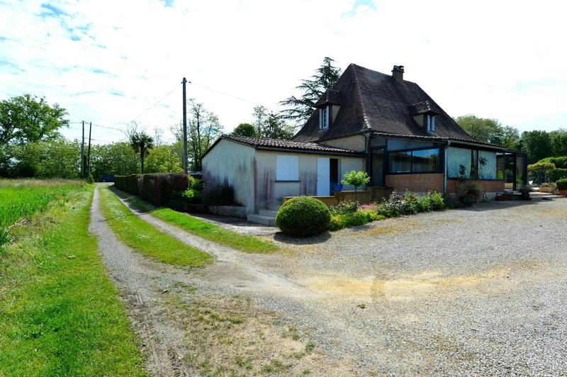Maison - 125 m² - 8 pièces