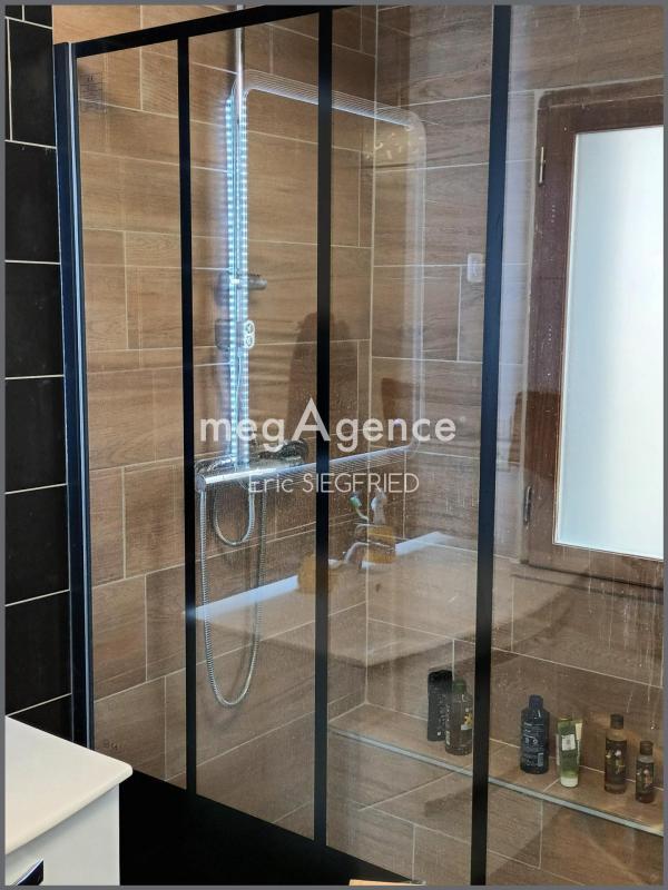 Maison - 137 m² - 7 pièces