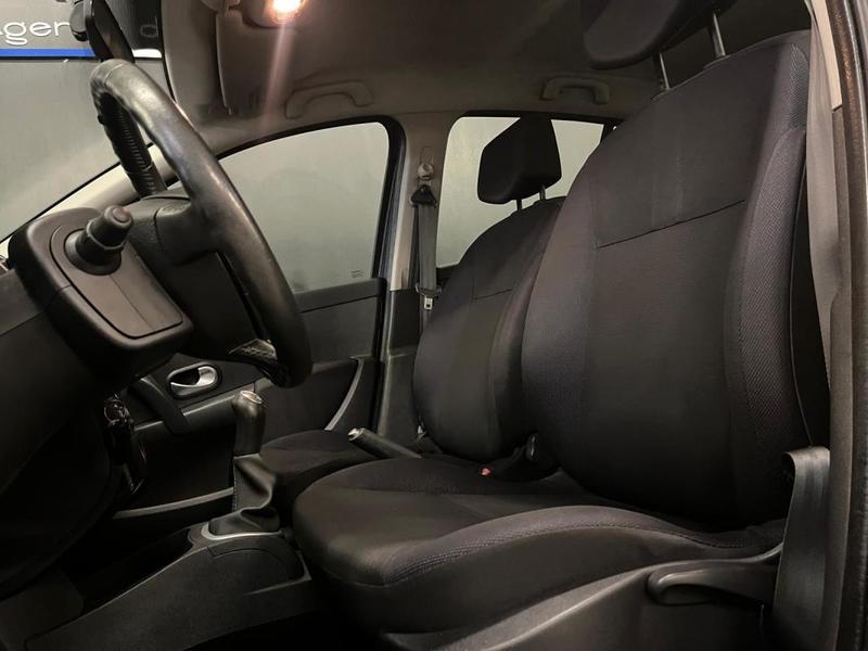 Renault Clio III 5 Portes 1.5 dCi 86 cv