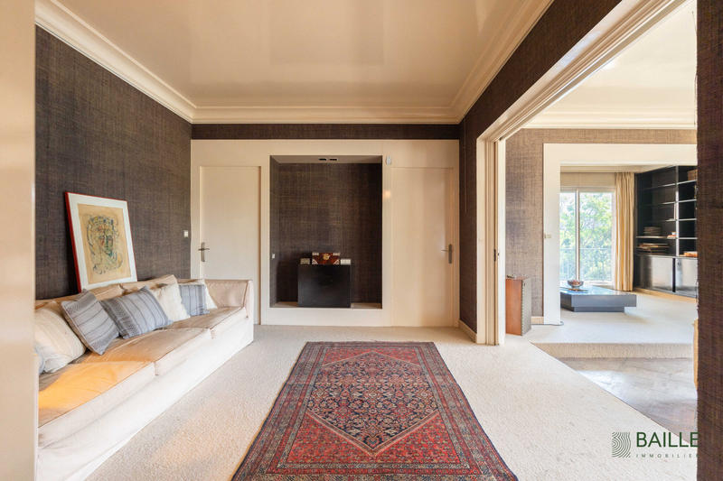 Appartement - 194 m² - 7 pièces