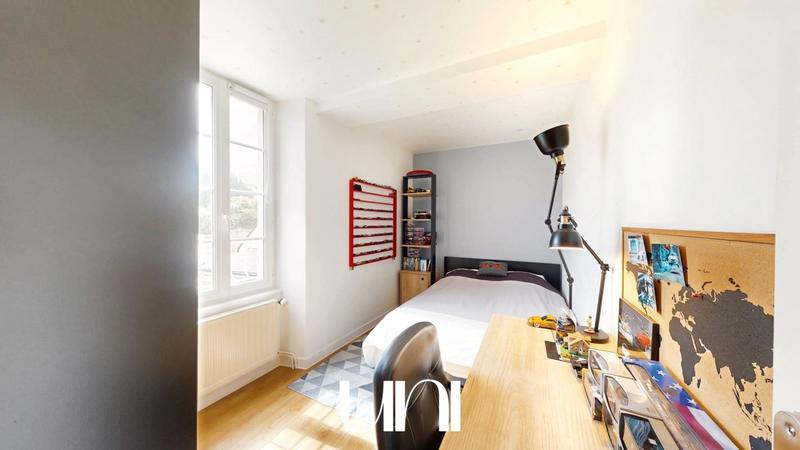 Maison - 147 m² - 6 pièces