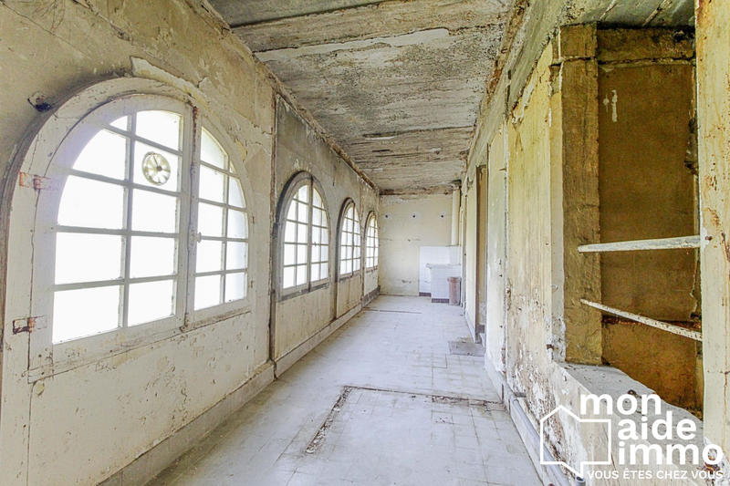 Local commercial - 148 m² - 3 pièces