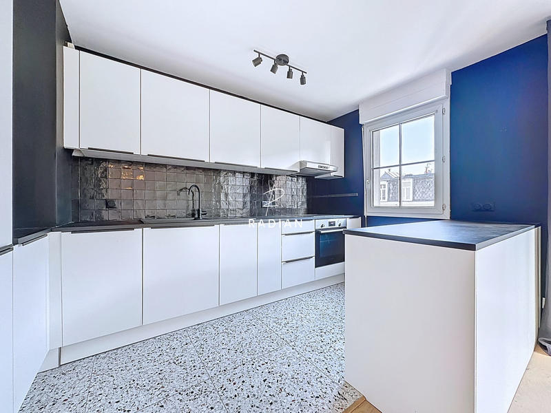 Appartement - 64 m² - 3 pièces