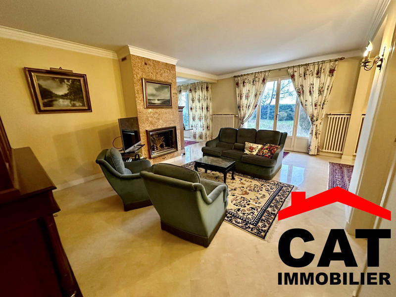 Maison - 151 m² - 6 pièces