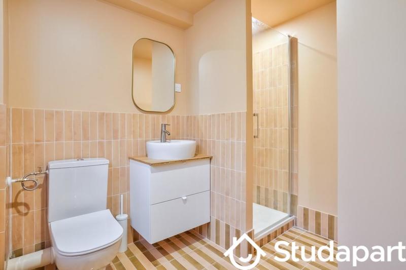 Chambre - 15 m² - 1 pièce