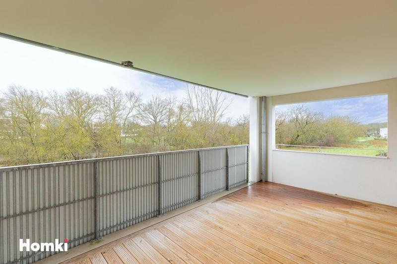 Appartement - 98 m² - 4 pièces