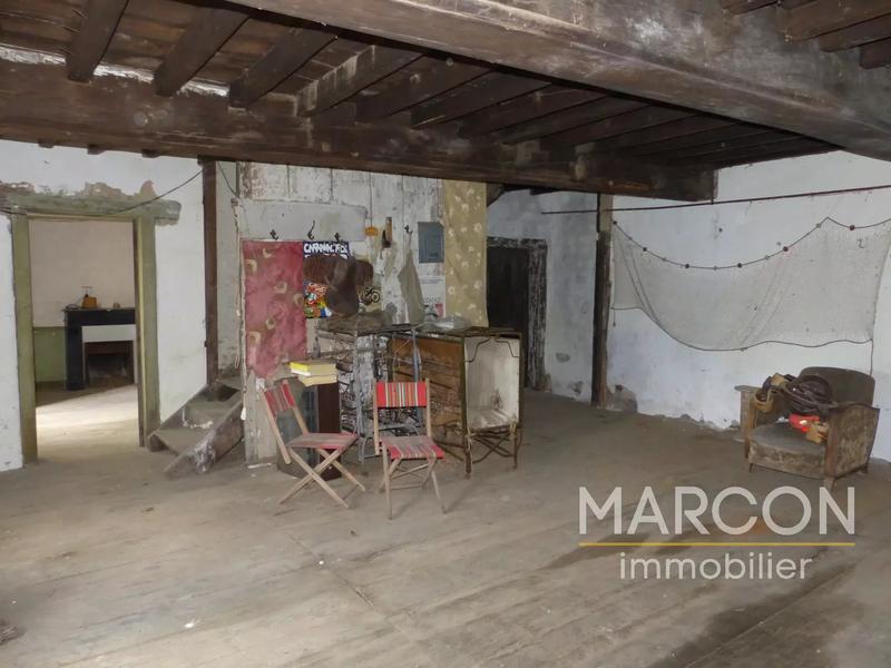 Maison - 156 m² - 7 pièces