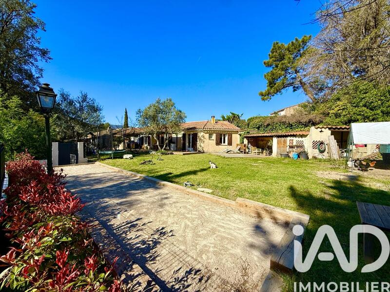 Maison - 131 m² - 7 pièces