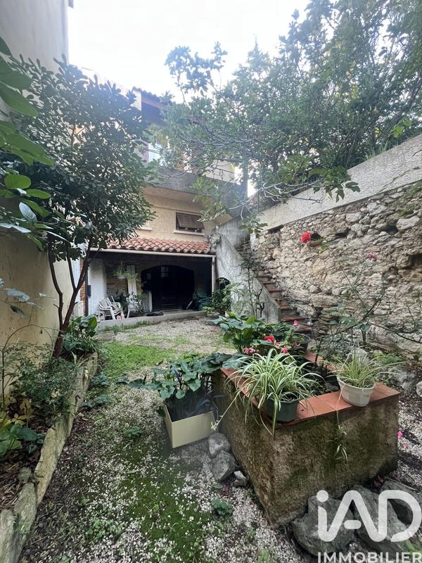 Maison de ville - 136 m² - 4 pièces