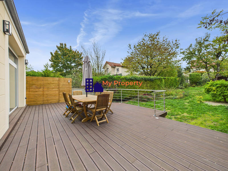 Villa - 125 m² - 6 pièces