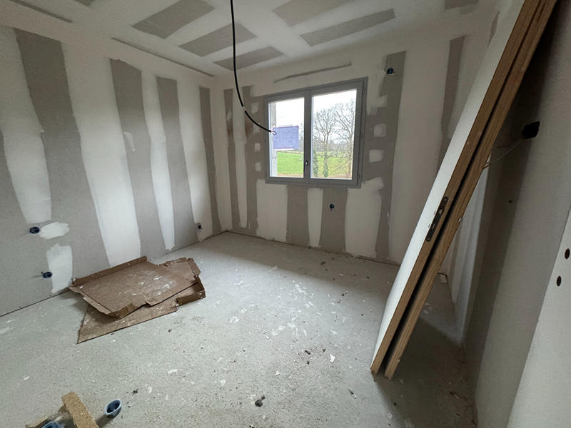 Maison - 99 m² - 4 pièces