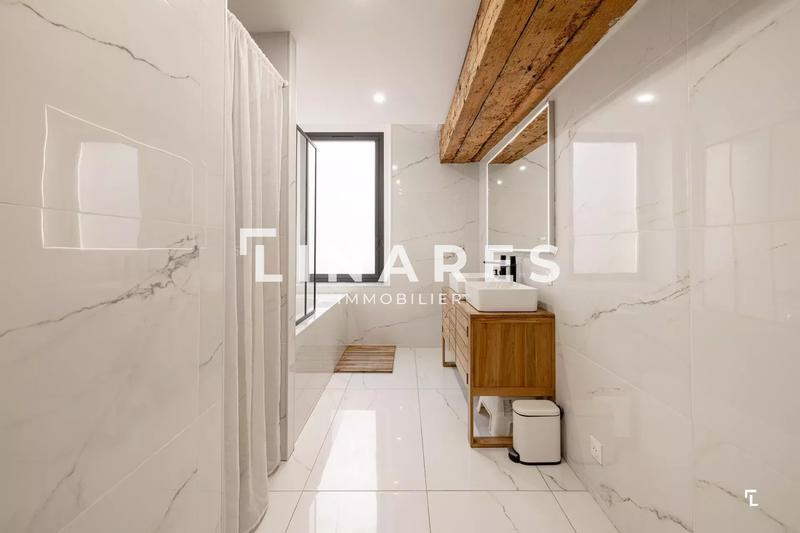 Appartement - 120 m² - 4 pièces