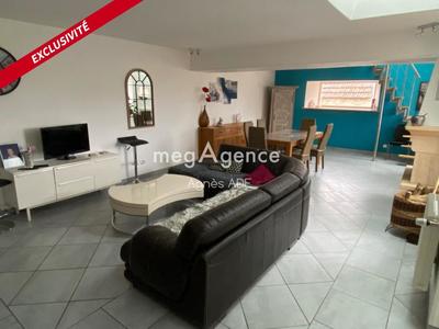 Maison - 62 m² - 3 pièces