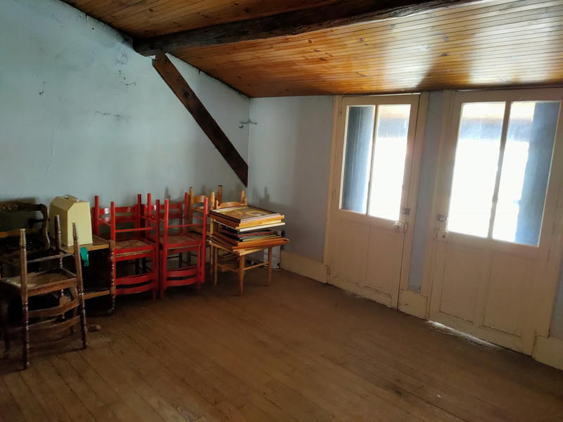 Immeuble - 228 m² - 10 pièces