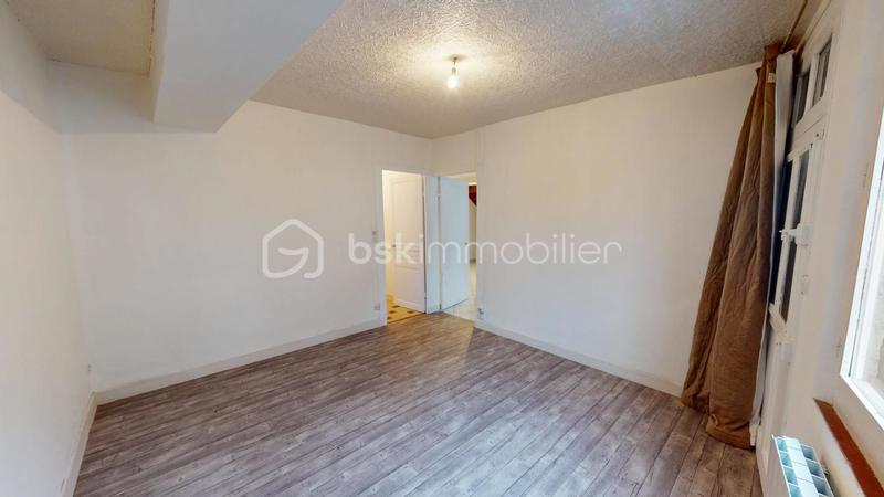 Maison de bourg - 88 m² - 4 pièces