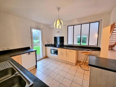 Maison - 89 m² - 3 pièces