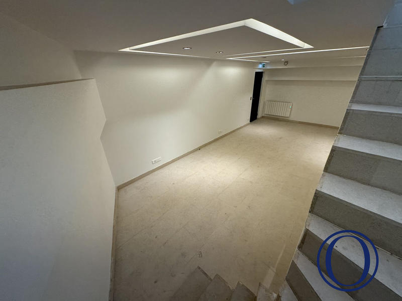 Local commercial - 87 m²