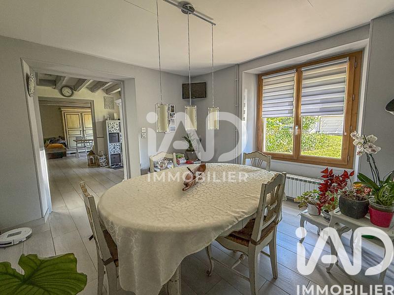 Maison - 135 m² - 7 pièces