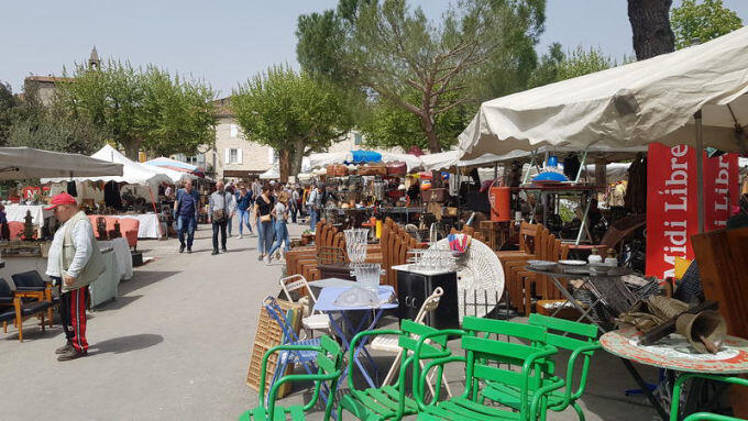 Vide grenier des garrigues