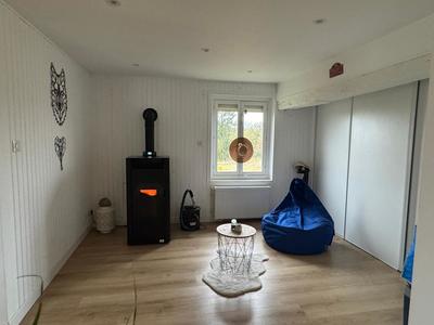 Maison - 95 m² - 4 pièces