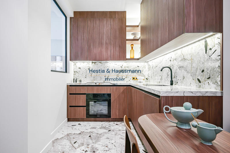 Appartement - 150 m² - 3 pièces