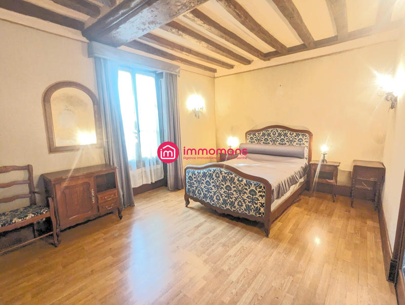 Maison ancienne - 180 m² - 7 pièces