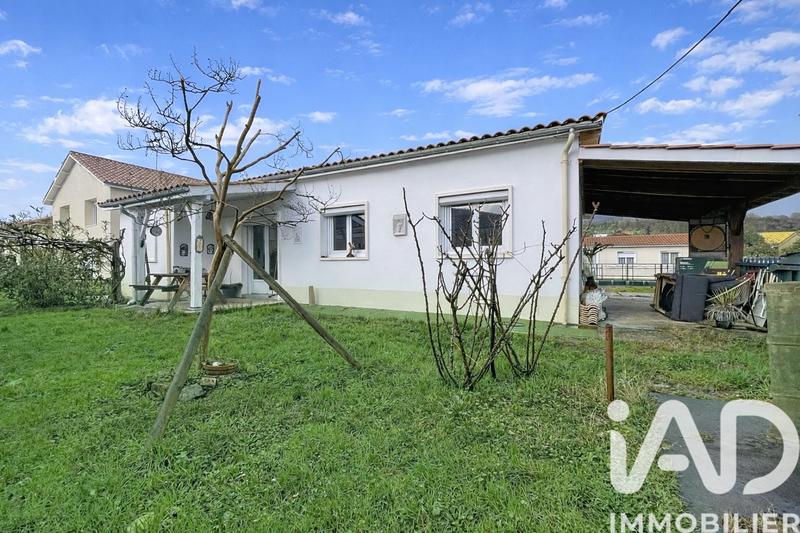 Maison - 75 m² - 5 pièces