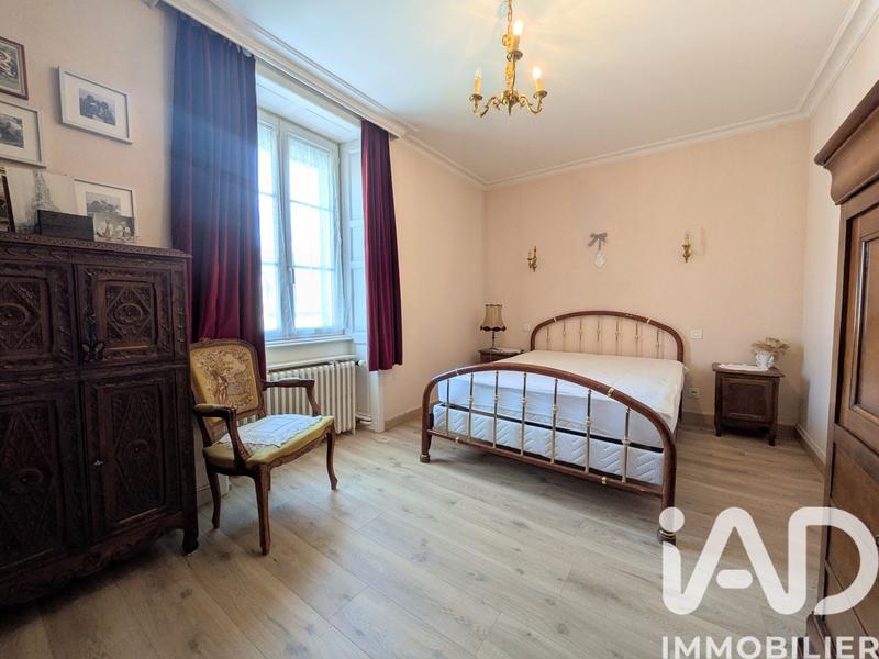 Maison - 127 m² - 6 pièces