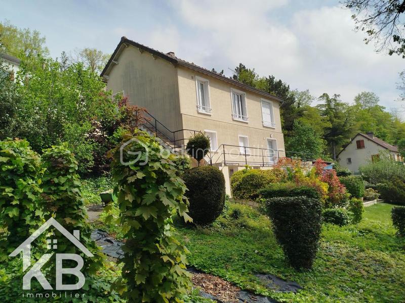 Maison - 99 m² - 4 pièces